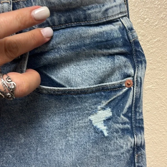 GAP 90’s Loose Blue Jeans NWT size 8/29 R - - Picture 4 of 11